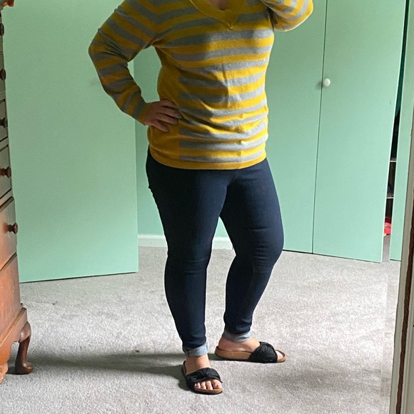 Sweater - Picture 7 of 7